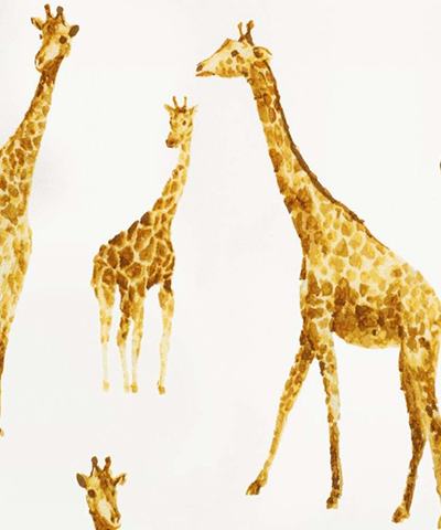 Newborn Hat & Gown Set - Giraffe